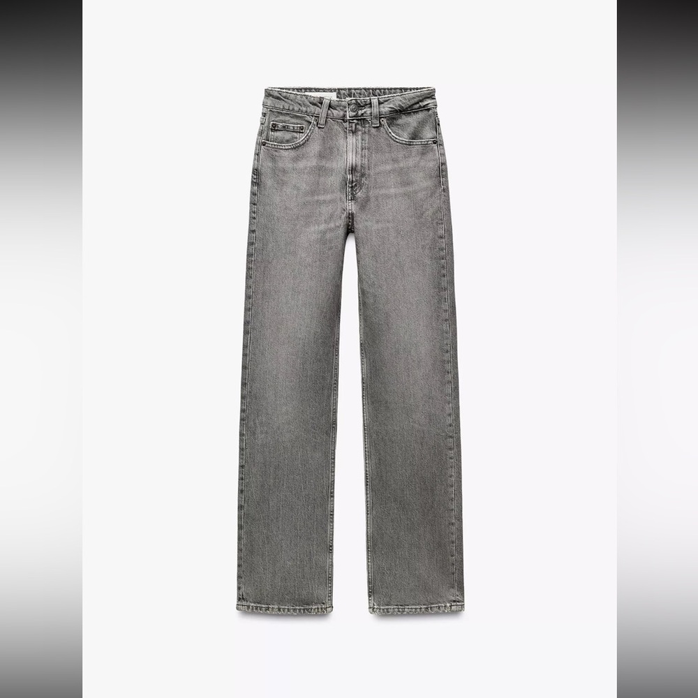 Zara TRF STRAIGHT LEG JEANS WITH A HIGH WAIST